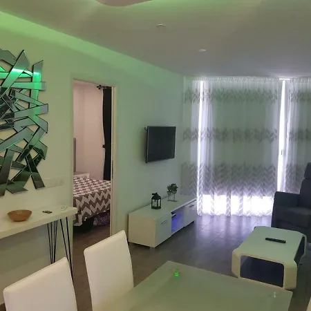 Torres Sunrises, Americas شقة